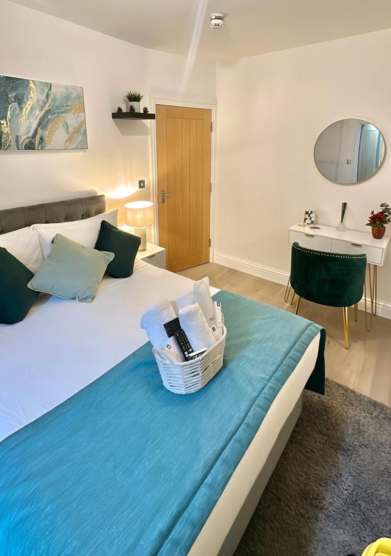 The Green Luxe En-Suite In Stratford Londres Exterior foto