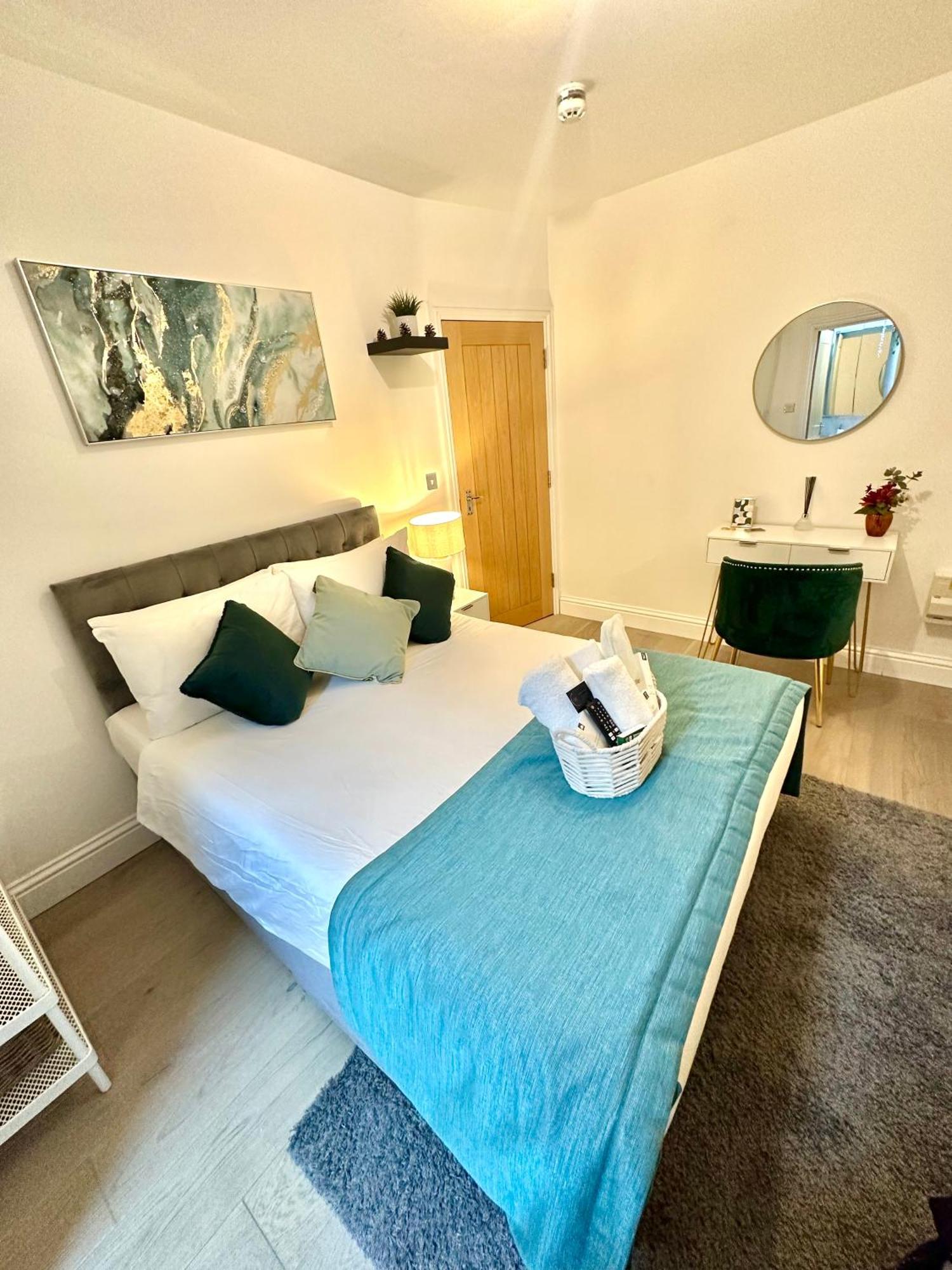 The Green Luxe En-Suite In Stratford Londres Exterior foto