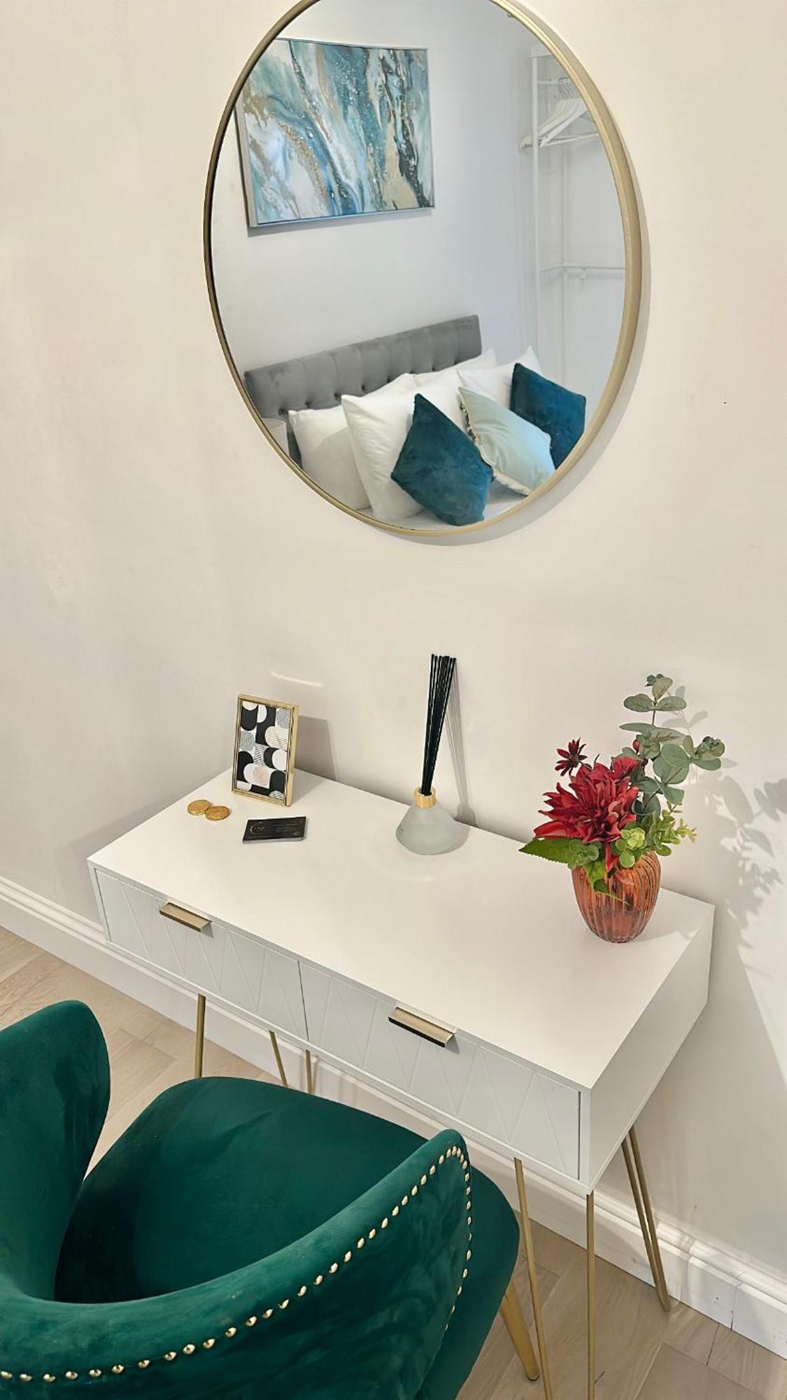 The Green Luxe En-Suite In Stratford Londres Exterior foto
